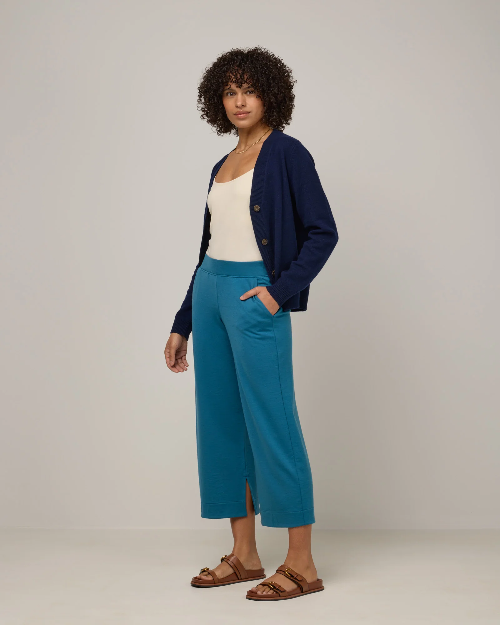 Aspen Wide Leg Crop Sweatpants
