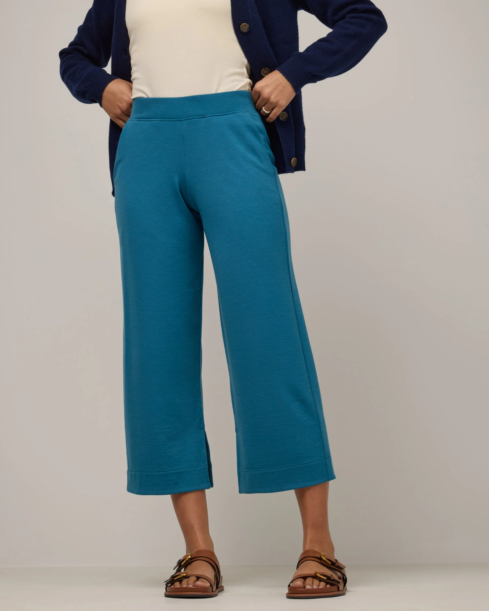 Aspen Wide Leg Crop Sweatpants - Image 2