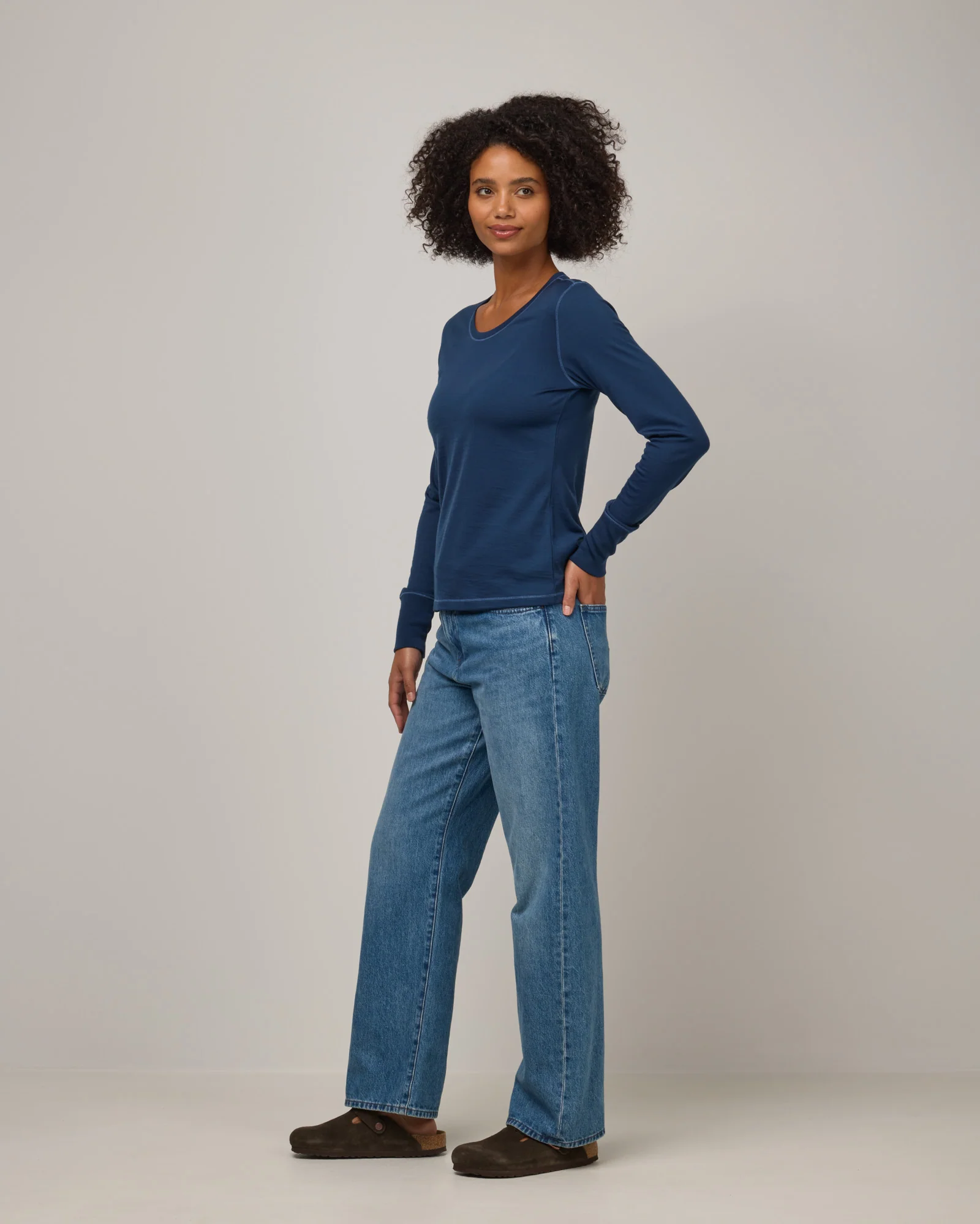 Billie Tonal Stitch Tee - Image 4