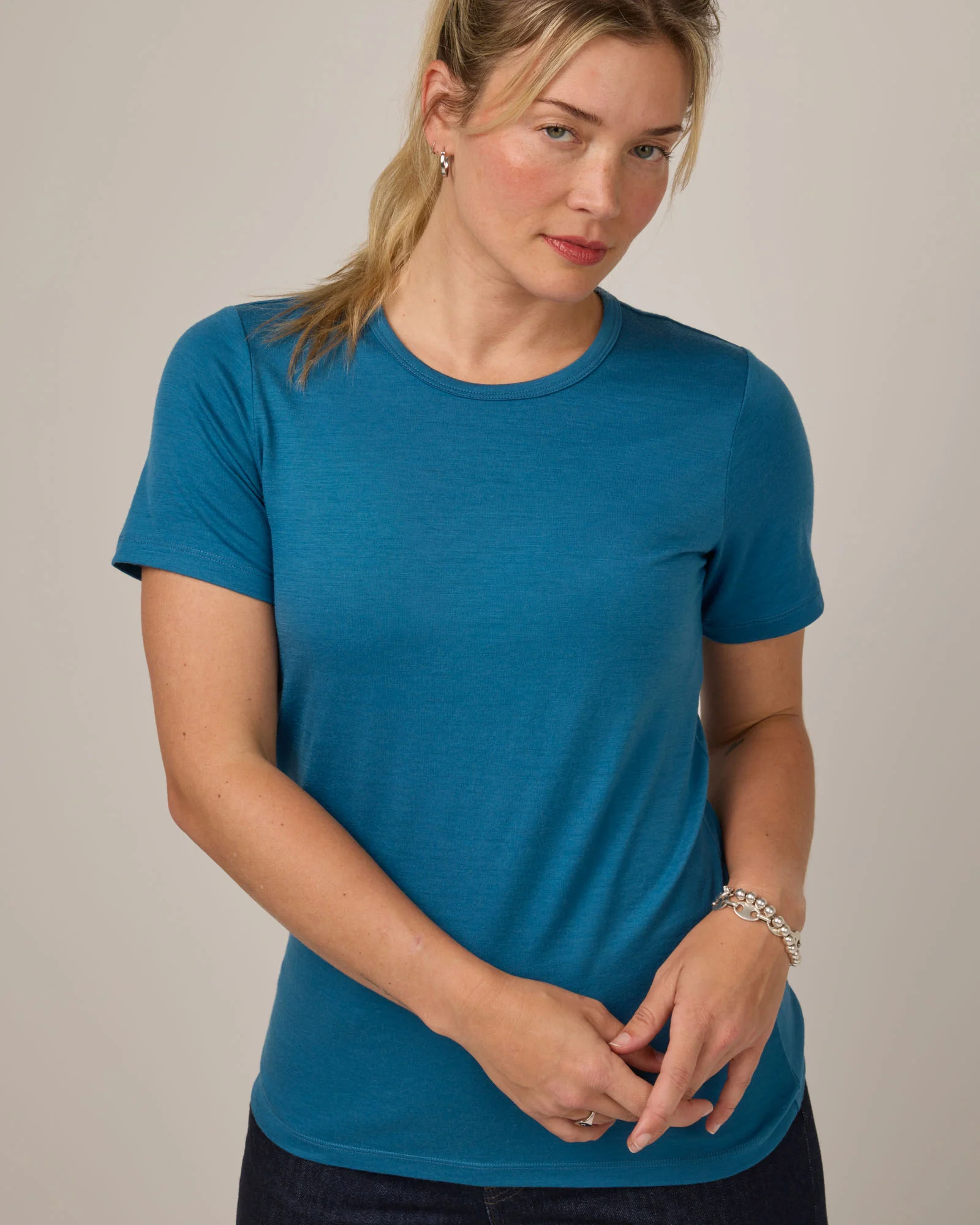 Cara 100% Wool Fitted Tee - Image 4