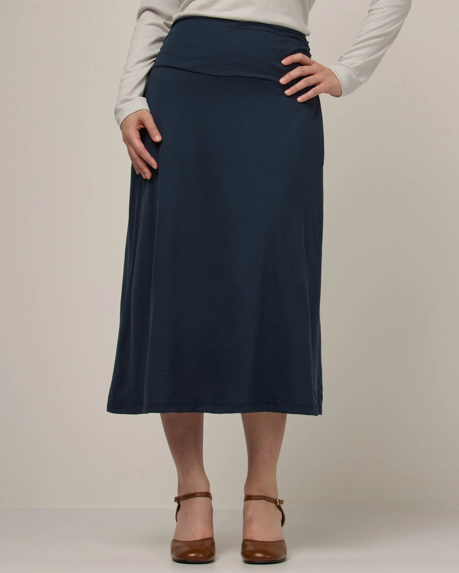 Helena Midi Skirt - Image 2