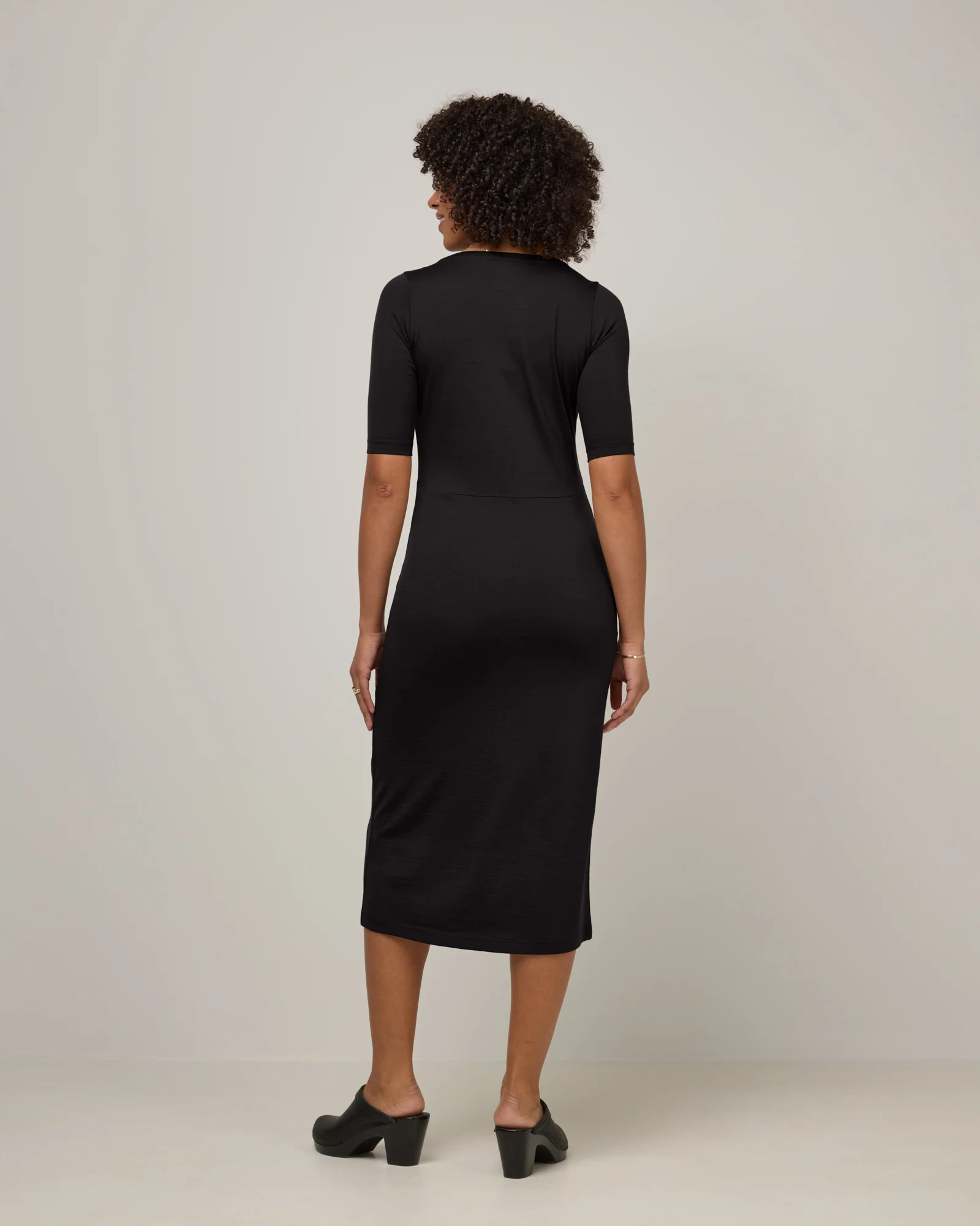 London Fitted Dress - Image 3