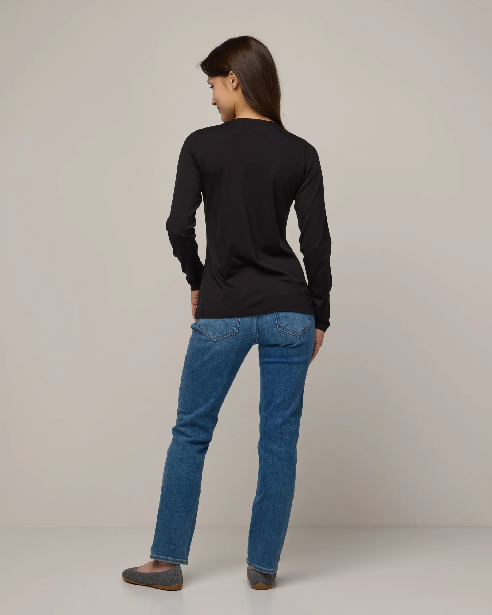 Melanie Ruched V-Neck Tee - Image 4