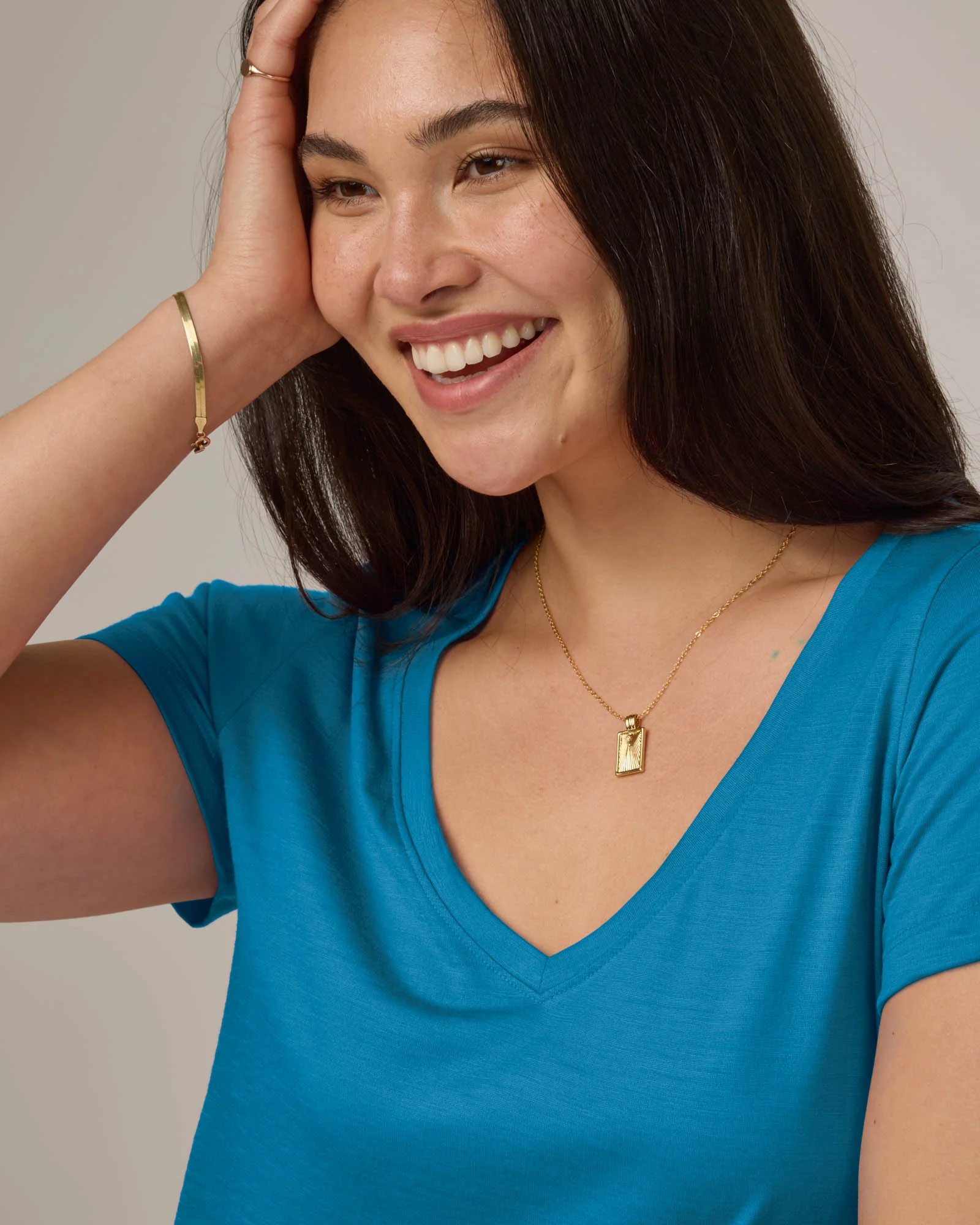 Morgan V-Neck Tee - Image 4