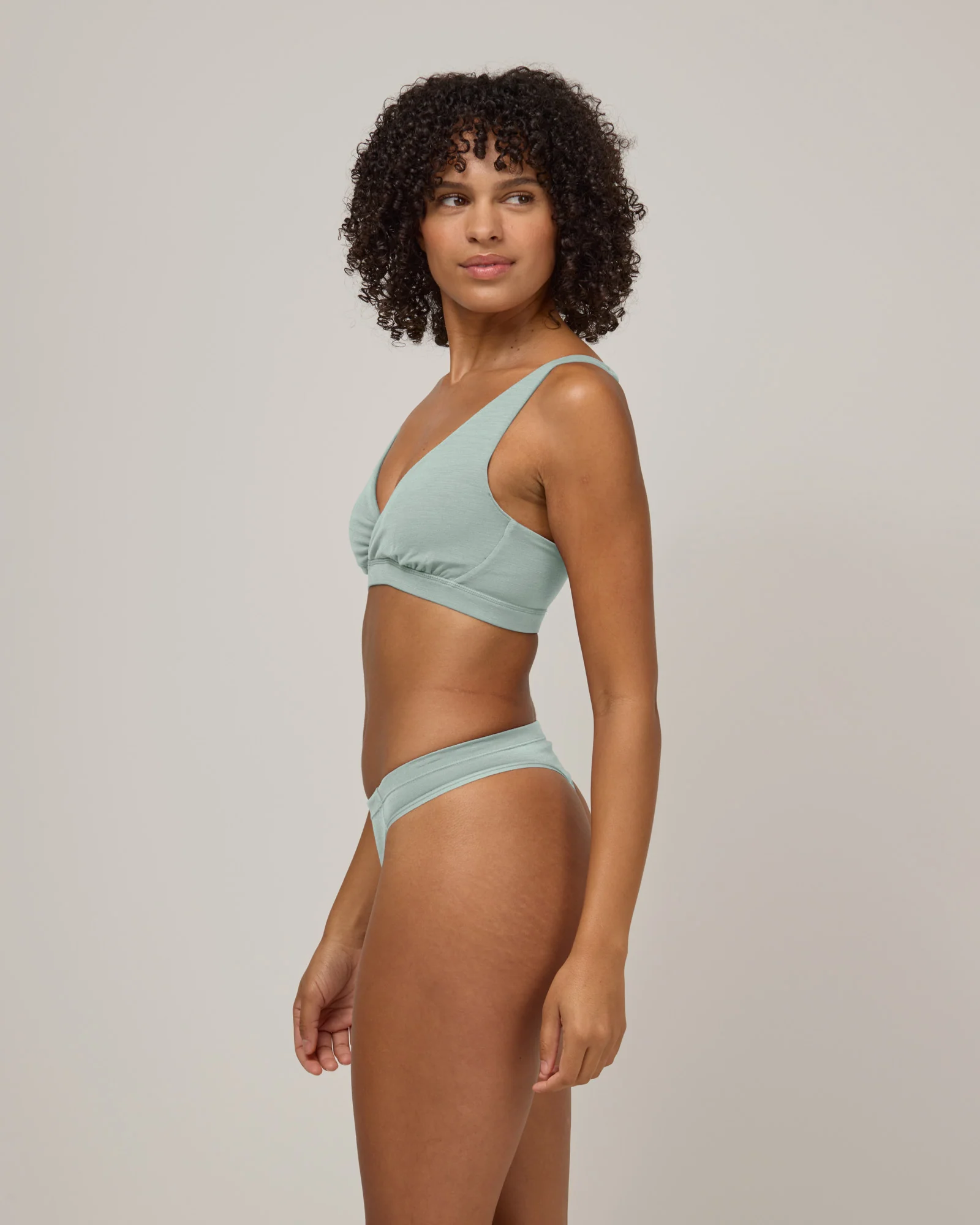 Roam Thong - Image 2