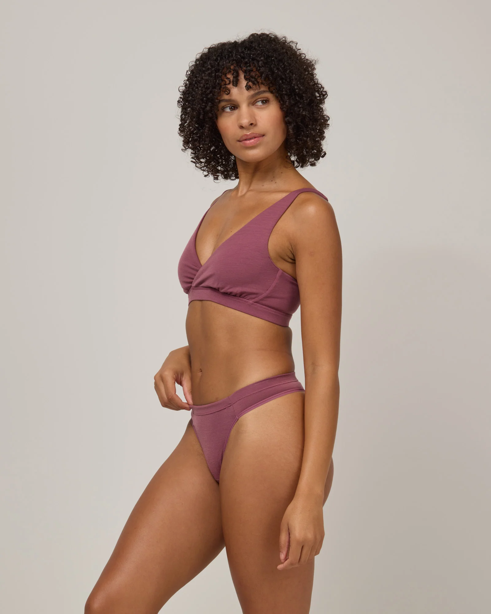 Roam Thong - Image 2