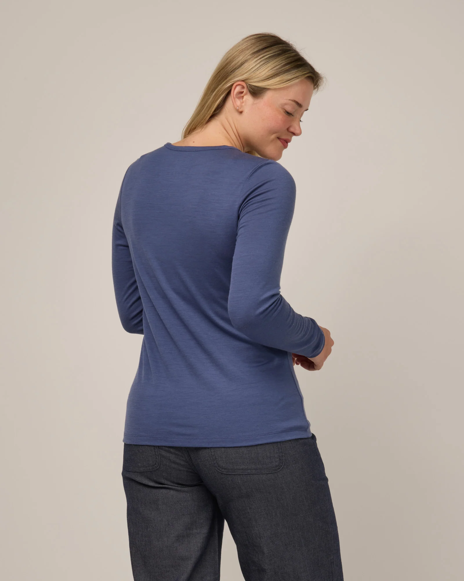Sloan 100% Wool Fitted Tee - Image 4