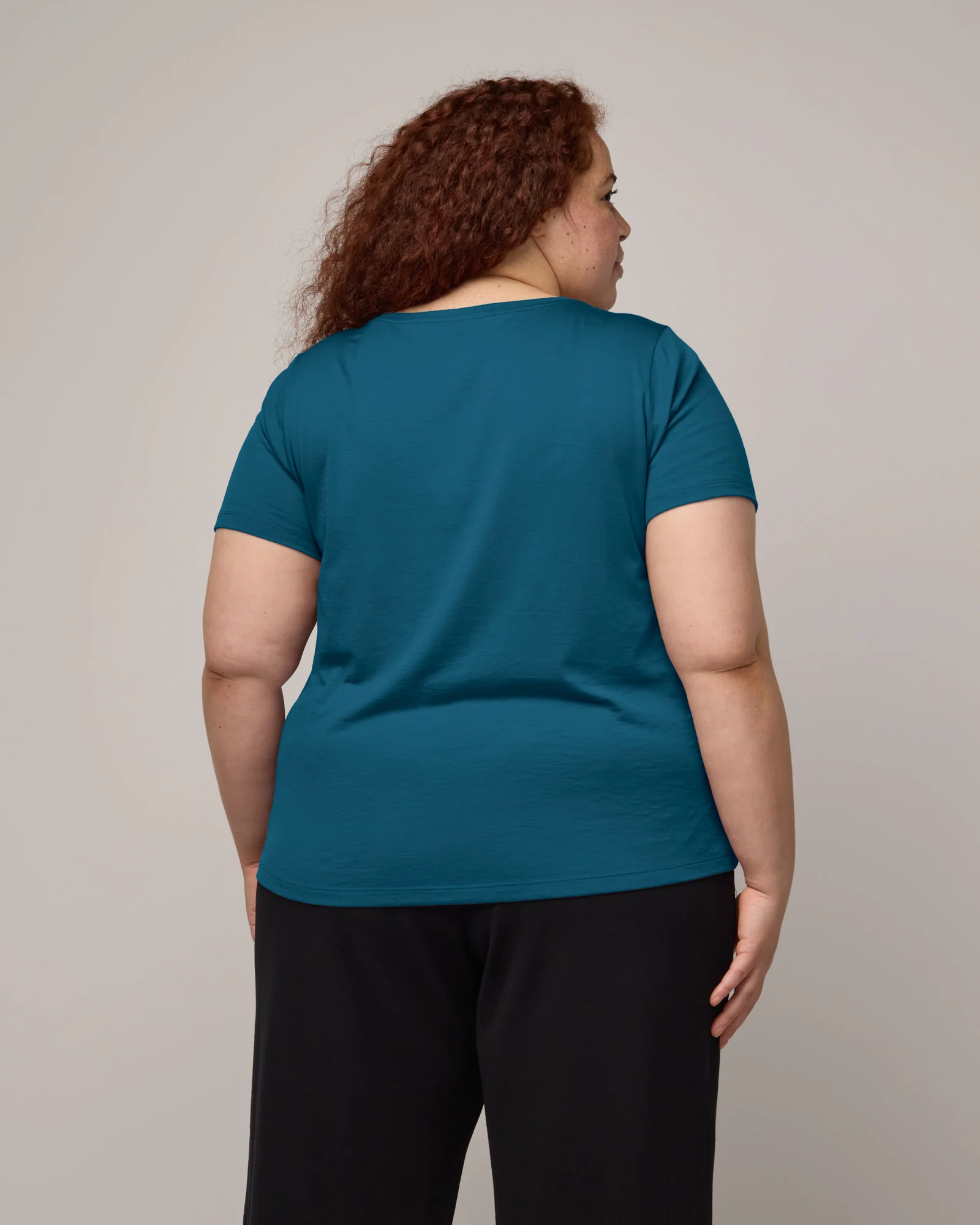 Stella Signature Scoop Neck Tee - Image 2