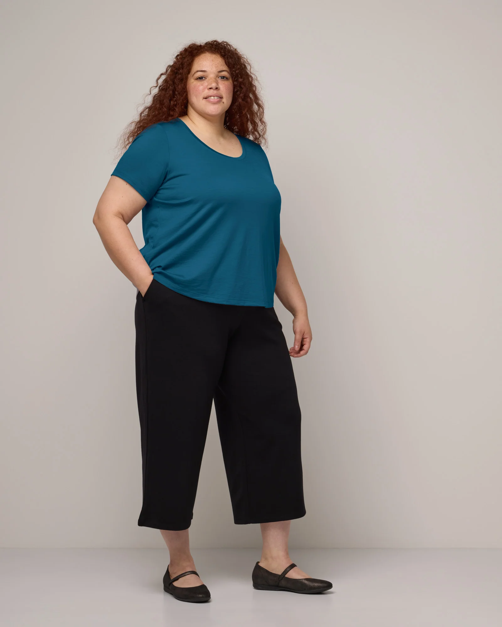 Stella Signature Scoop Neck Tee - Image 3